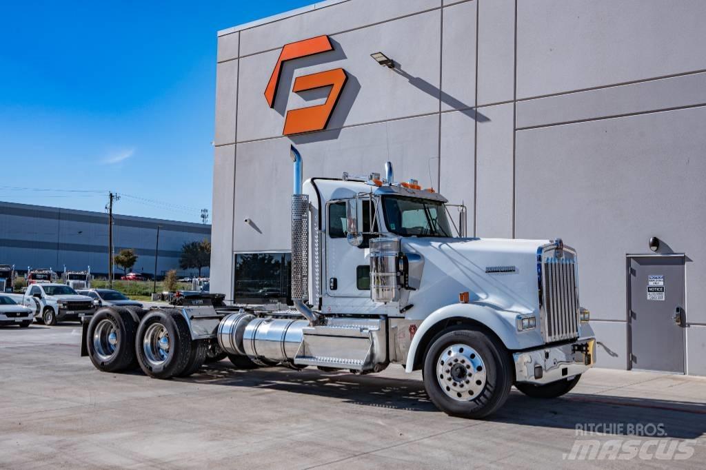 Kenworth W900 Sattelzugmaschinen