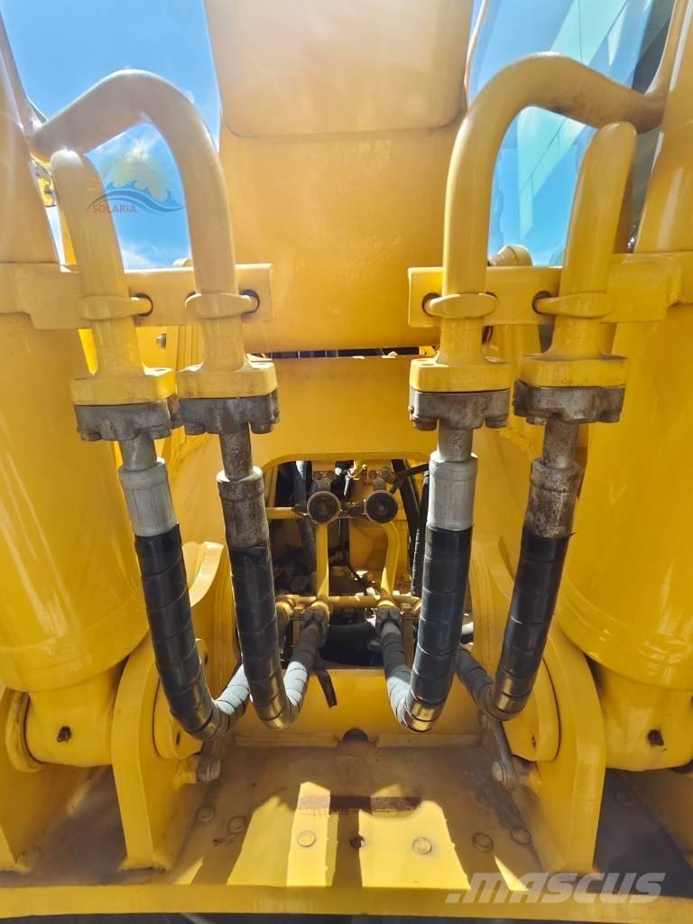 Komatsu PC 220-8 Raupenbagger