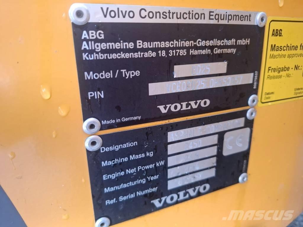Volvo DD 25 Tandemwalzen