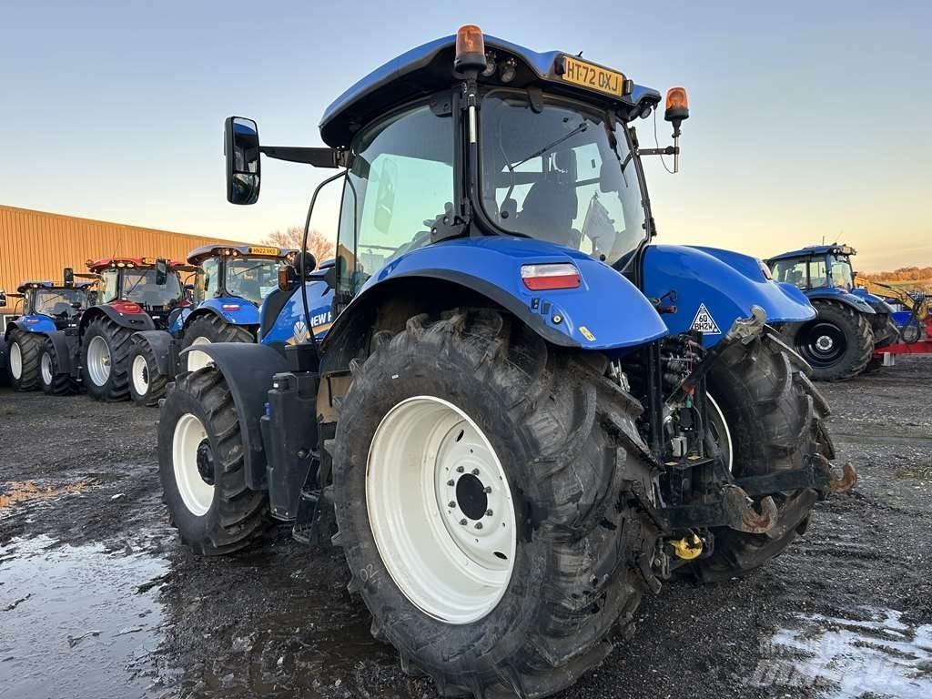 New Holland T7.225 Traktoren