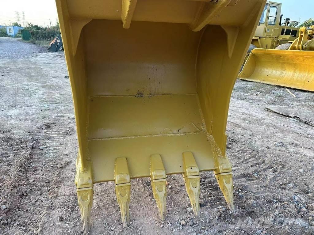 CAT 330 D L Raupenbagger