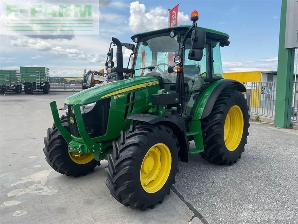 John Deere 5100M Traktoren
