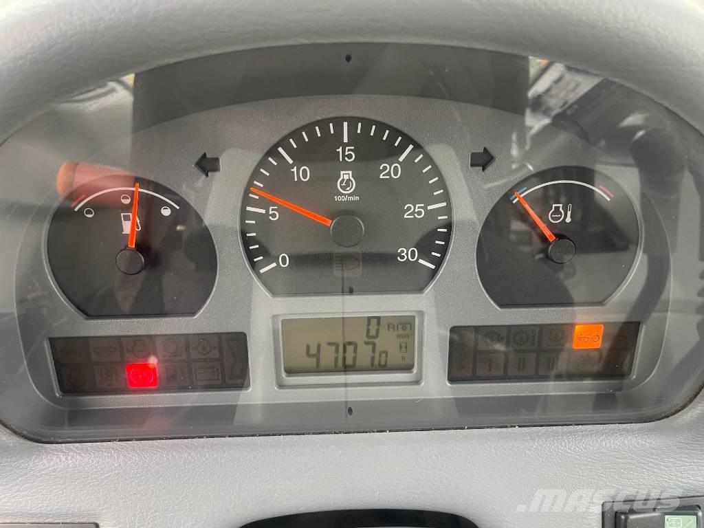 Valtra T 131 Traktoren