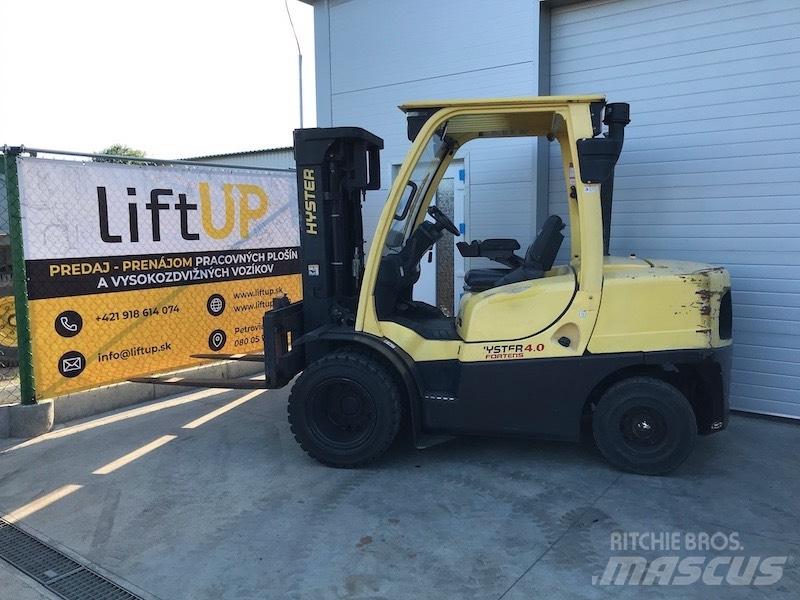 Hyster 4.0 FT5 Diesel Stapler