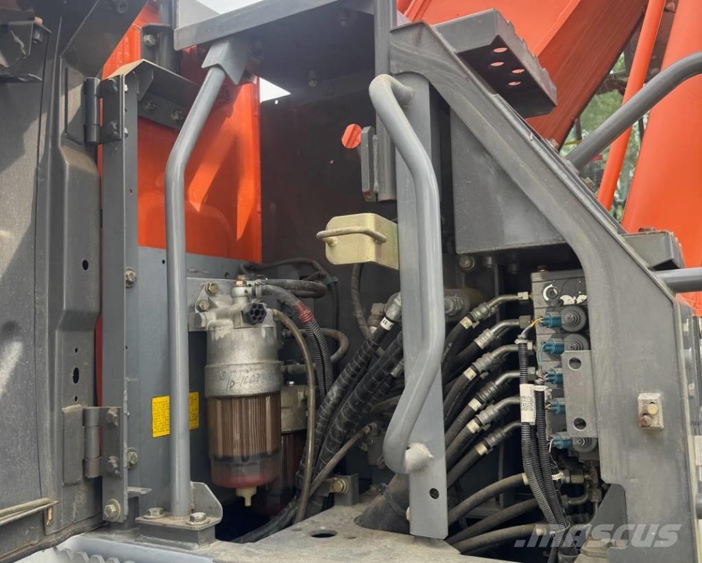 Hitachi ZX 220 W-3 Mobilbagger