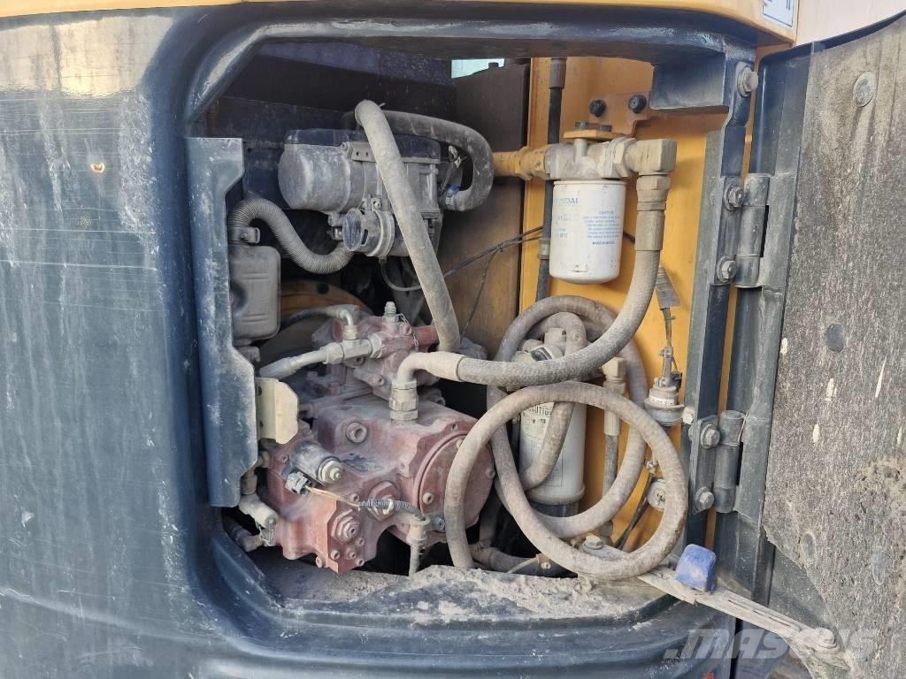 Hyundai LC145-9 Raupenbagger