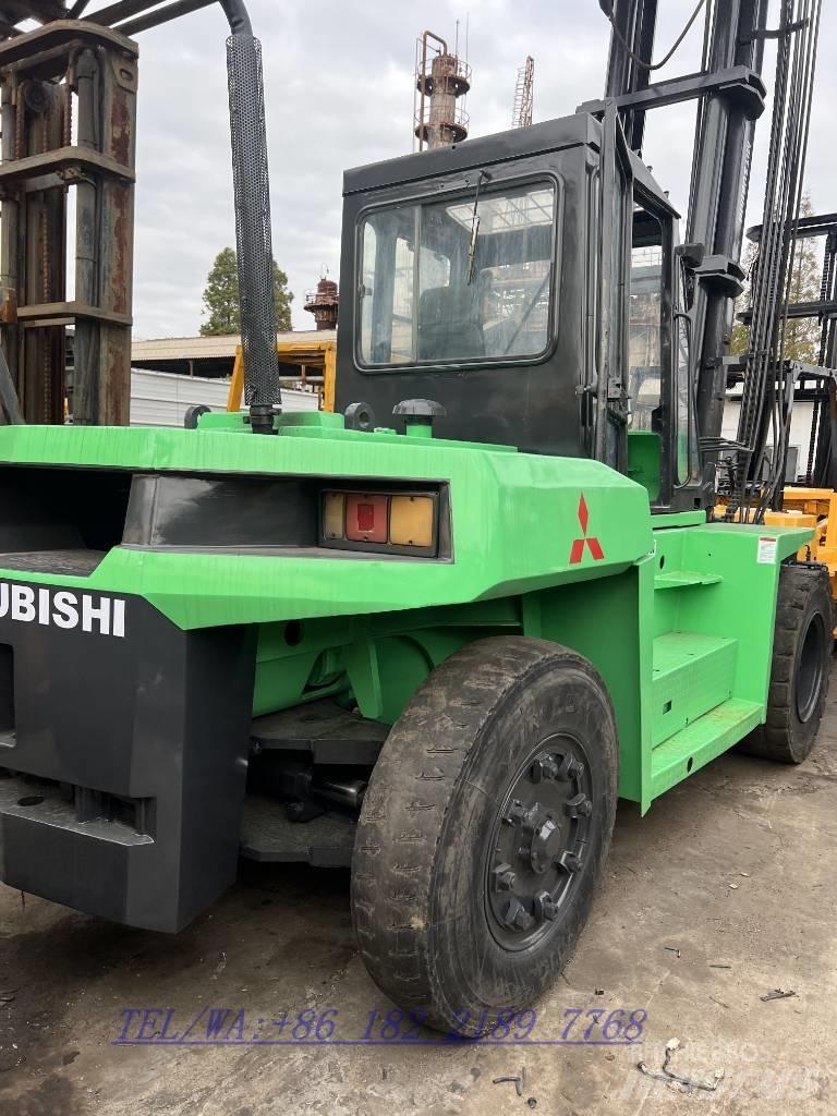 Mitsubishi FD150 Diesel Stapler