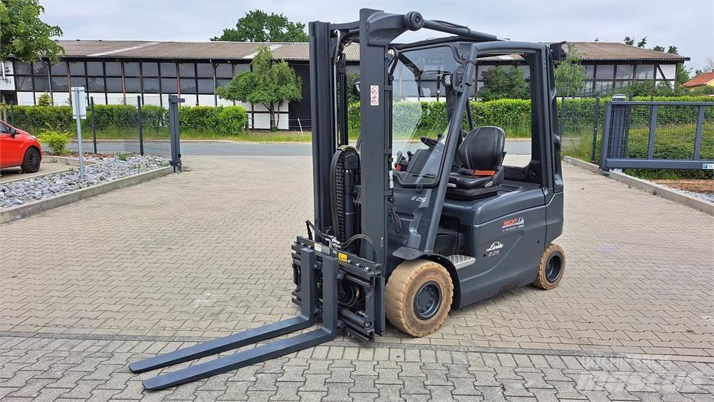 Linde E25-01 Elektro Stapler