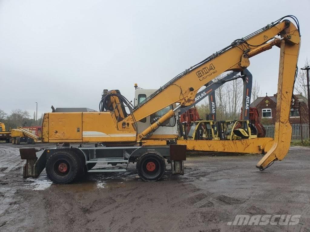 Liebherr A 904 Materialumschlag