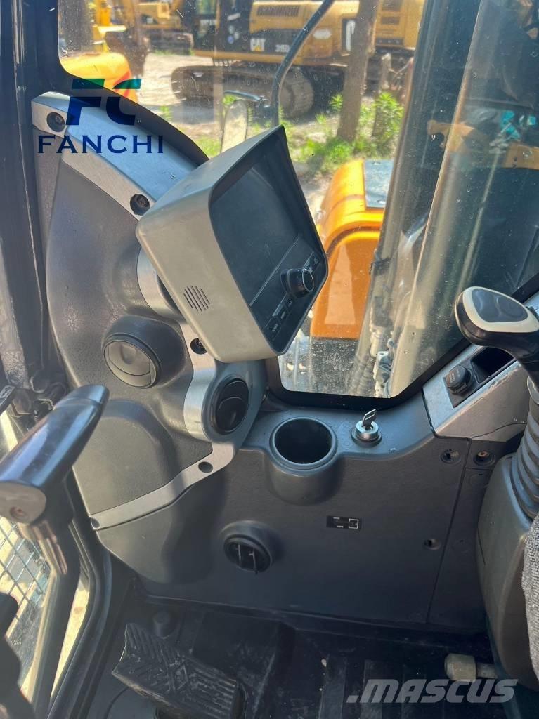 Hyundai 225LC-9t Raupenbagger