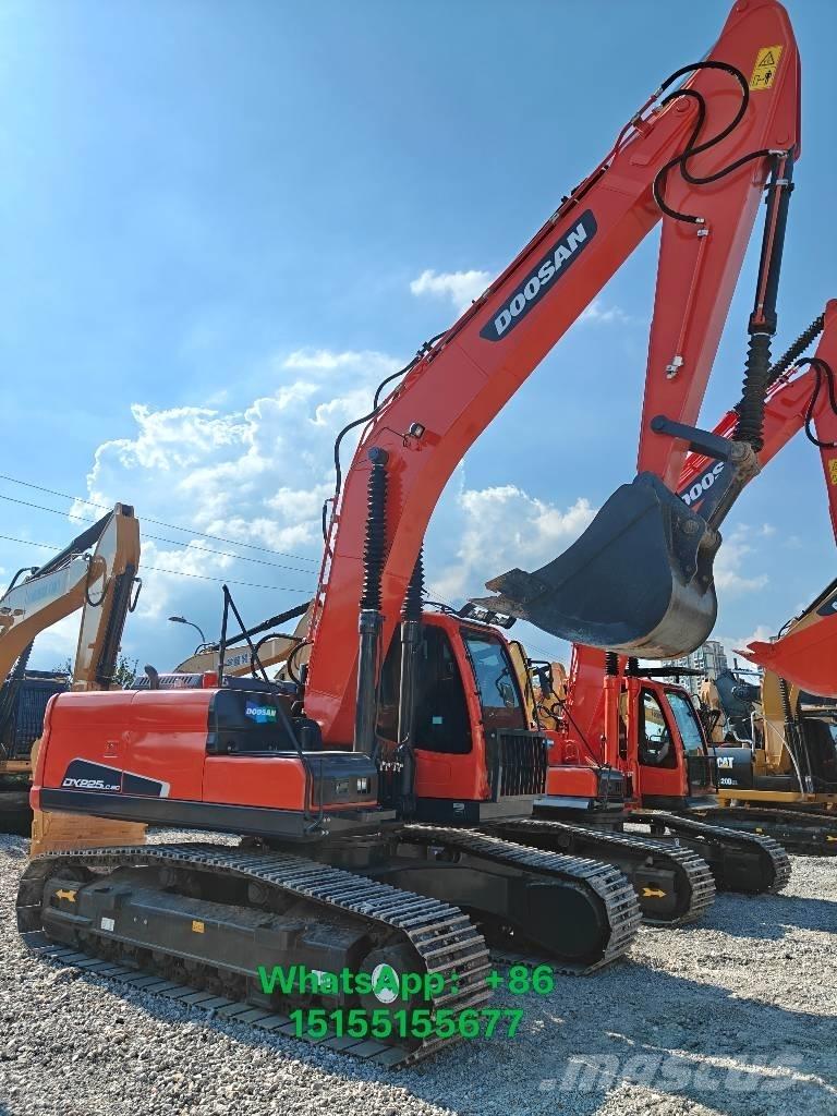 Doosan 225 LCA Raupenbagger