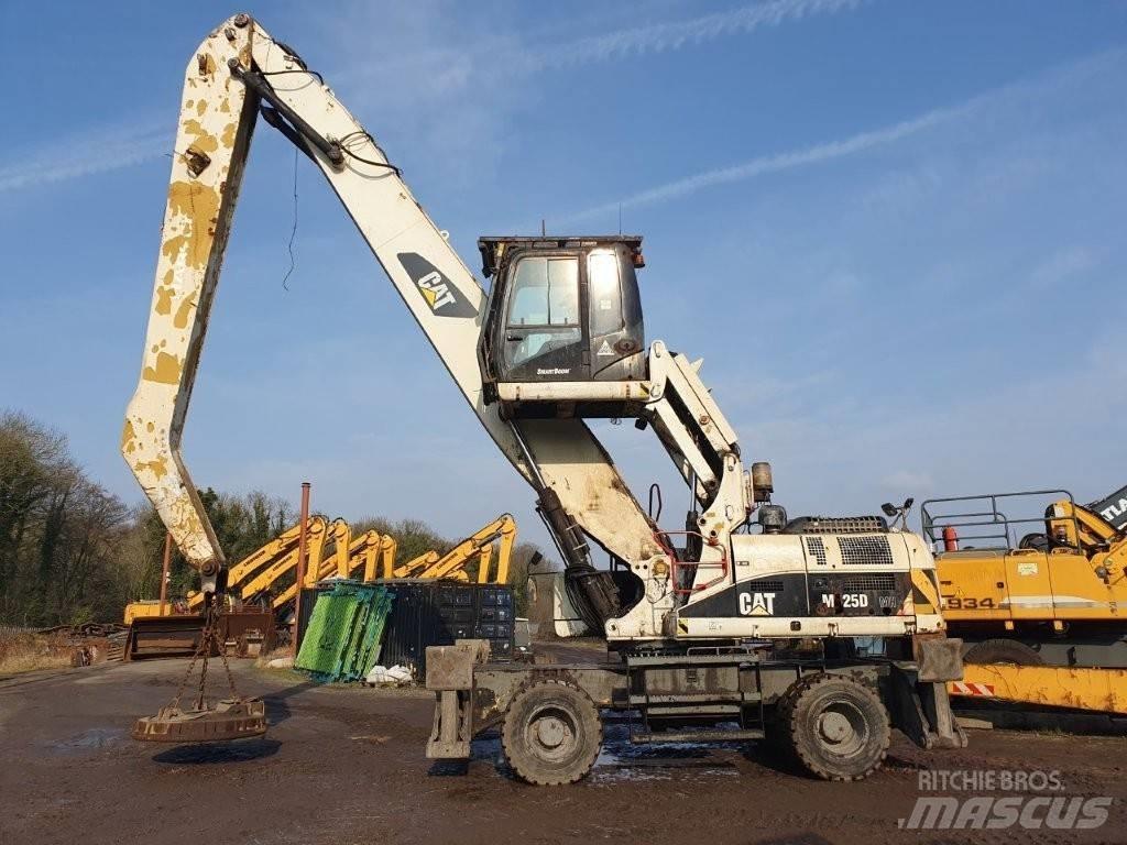 CAT M 325 D MH Materialumschlag