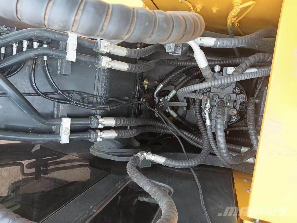 Hyundai 220 LC-9S Raupenbagger