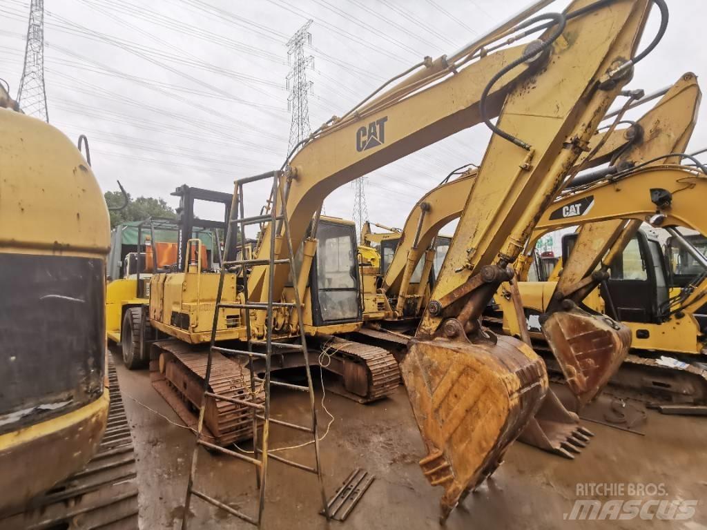 CAT E120B Raupenbagger