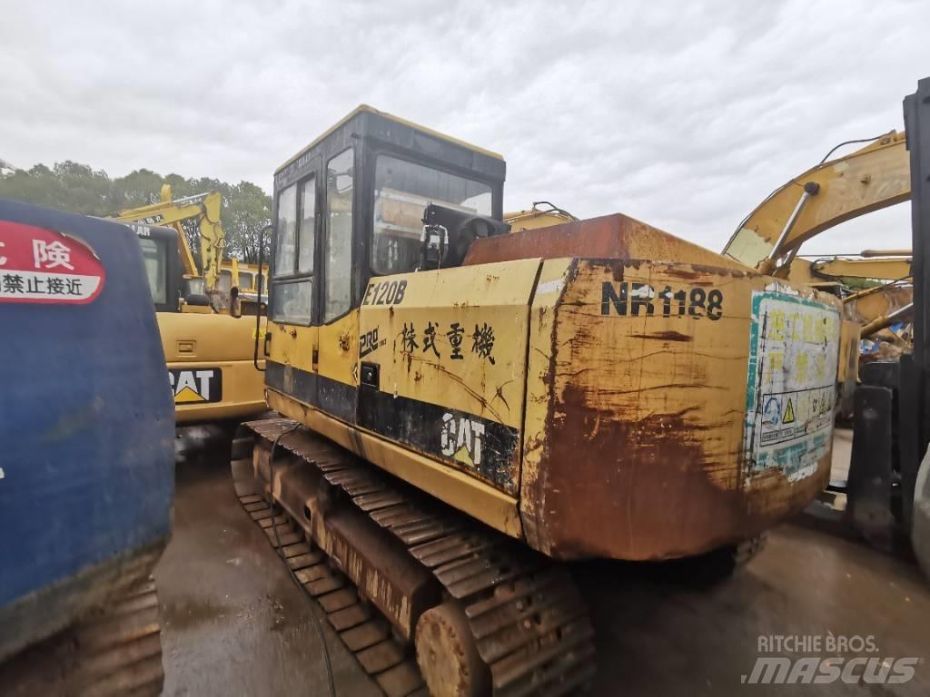 CAT E120B Raupenbagger