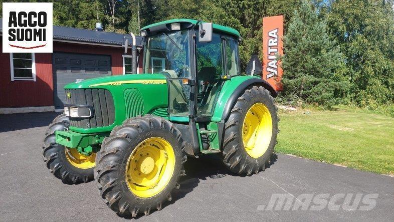 John Deere 6220 SE Traktoren