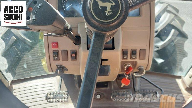 John Deere 6220 SE Traktoren