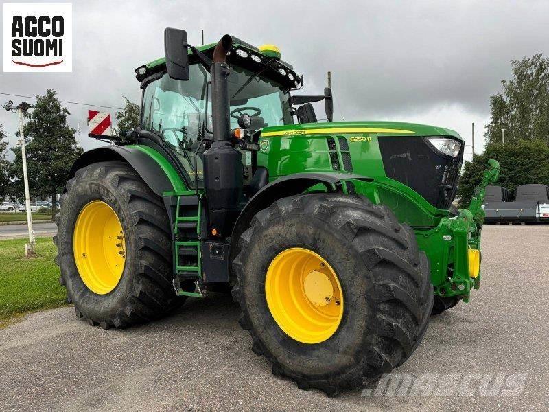 John Deere 6250 R Traktoren