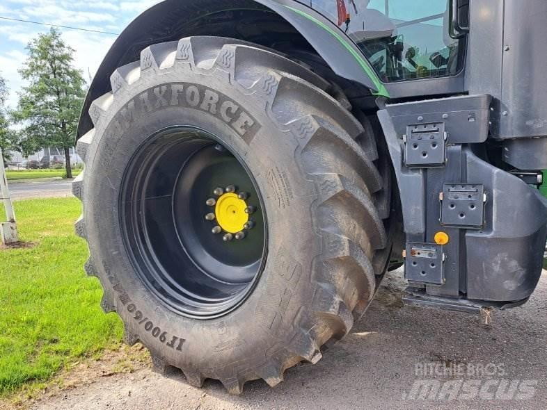 John Deere 7310 R Traktoren