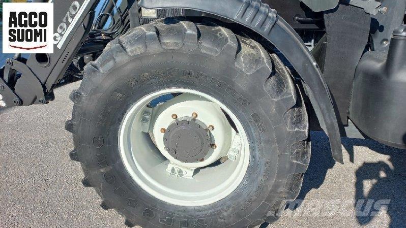 New Holland TM135 Traktoren