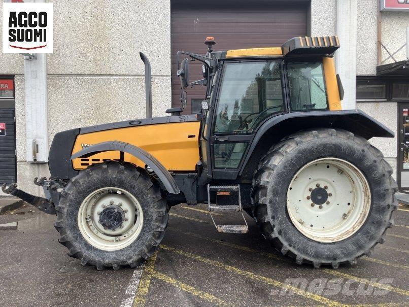 Valtra 8050 HITECH Traktoren