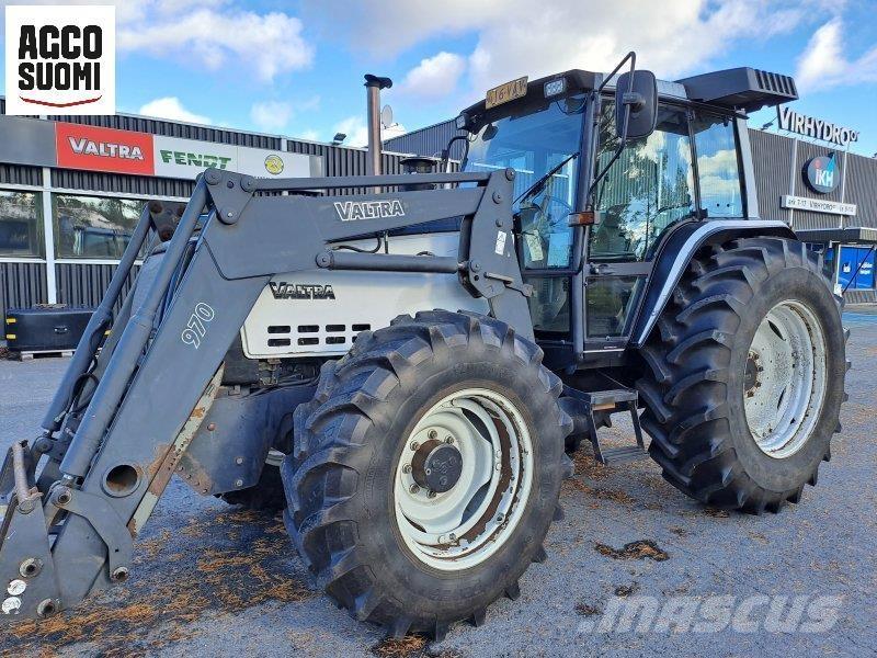 Valtra 8400 Traktoren