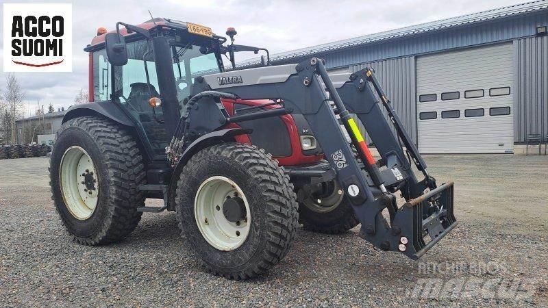 Valtra A93 HT Traktoren