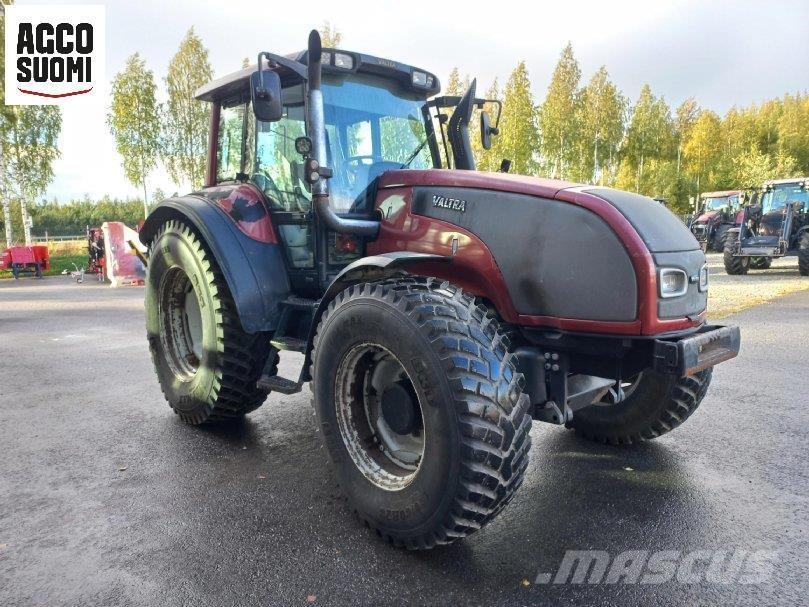 Valtra T170 Traktoren