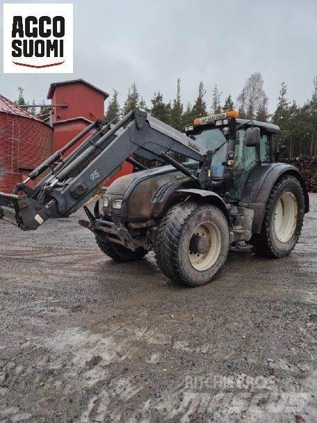 Valtra T202D +EK Traktoren