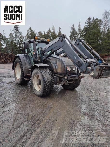 Valtra T202D +EK Traktoren