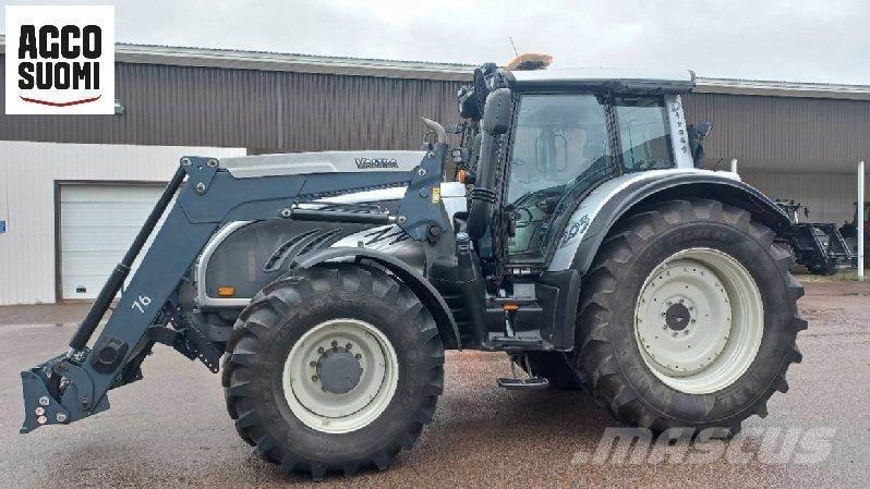 Valtra T203D Traktoren