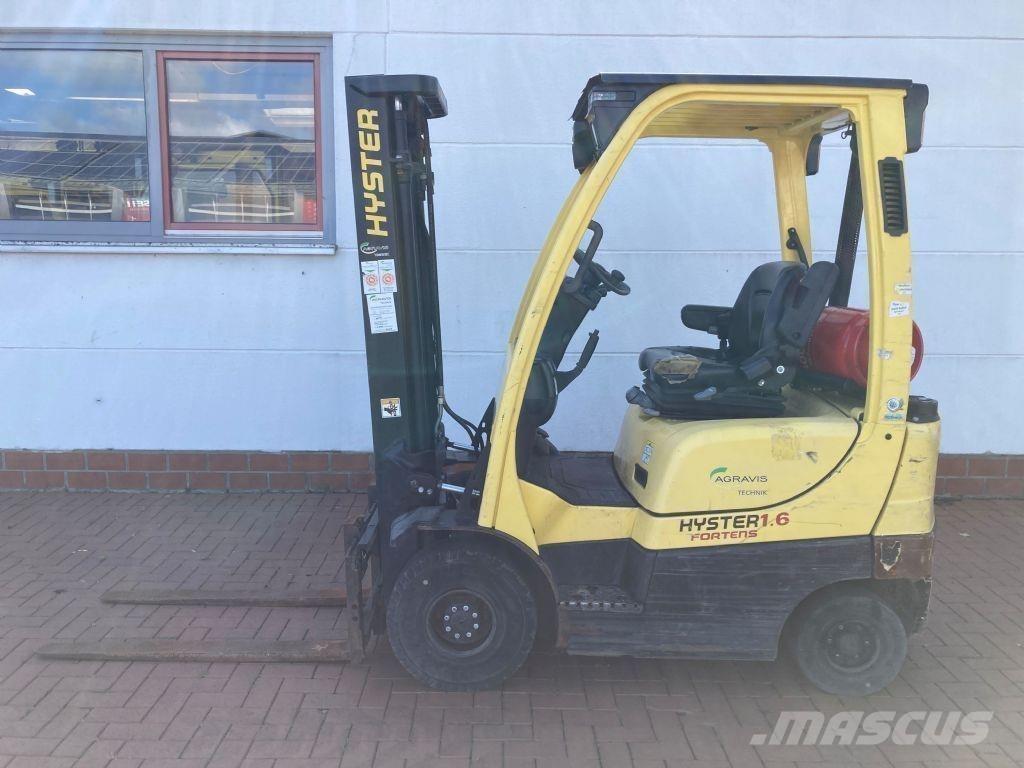 Hyster H 1.6 FT Gas Stapler