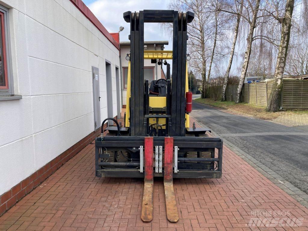 Hyster H 8.0 FTS Diesel Stapler
