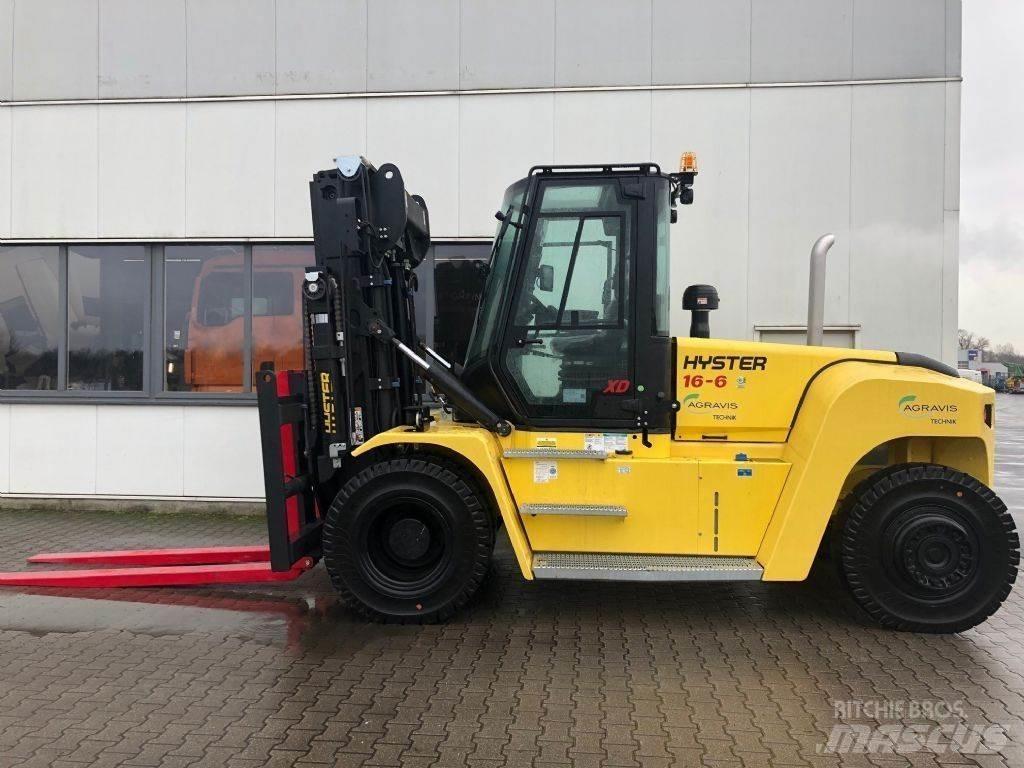 Hyster H16XD6 Diesel Stapler