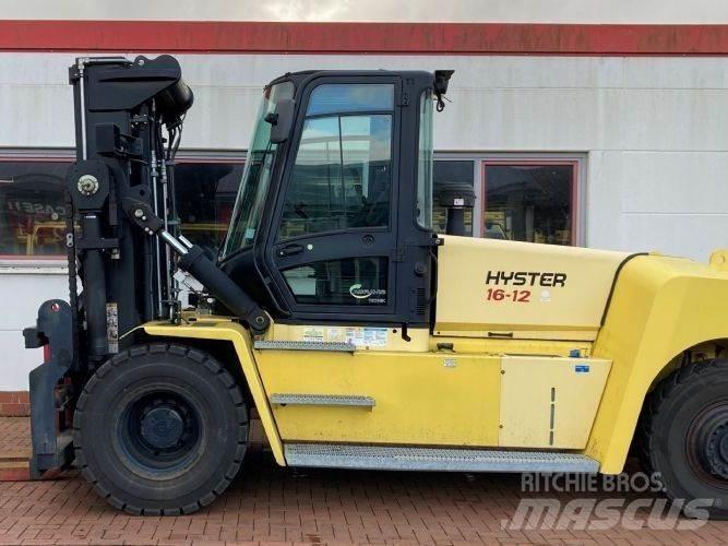 Hyster H16XM-12 Diesel Stapler