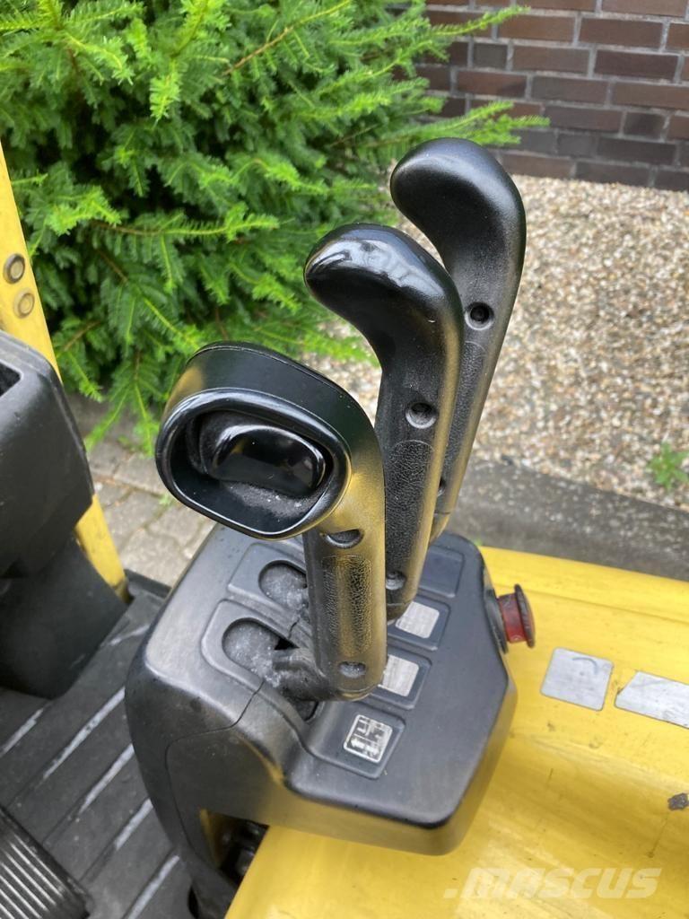 Hyster J 1.80 XNT Elektro Stapler