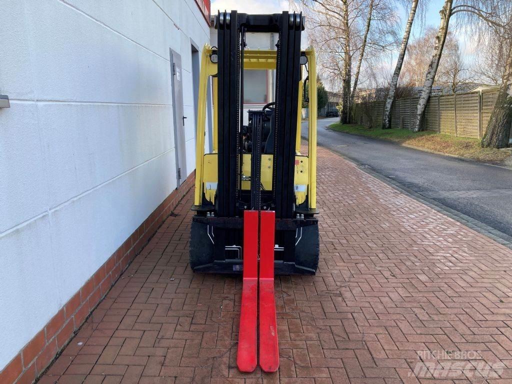 Hyster J 3.0 XN Elektro Stapler