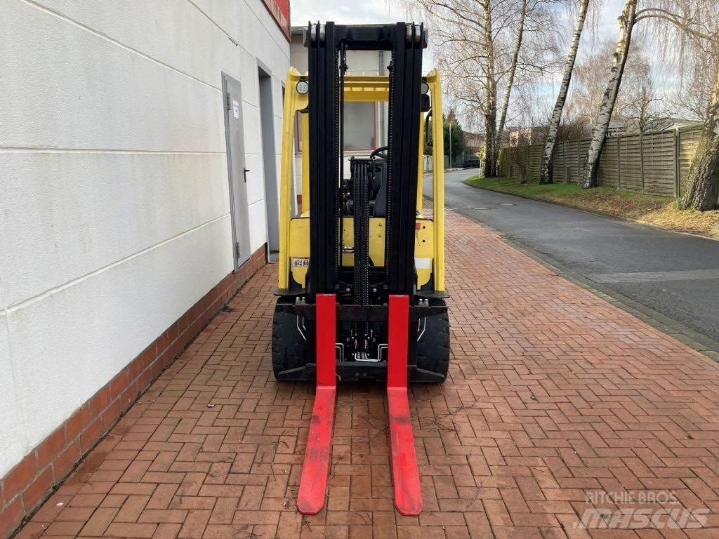 Hyster J 3.0 XN Elektro Stapler