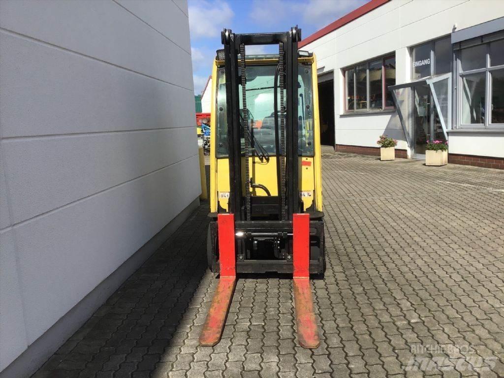 Hyster J 3.0 XN Elektro Stapler