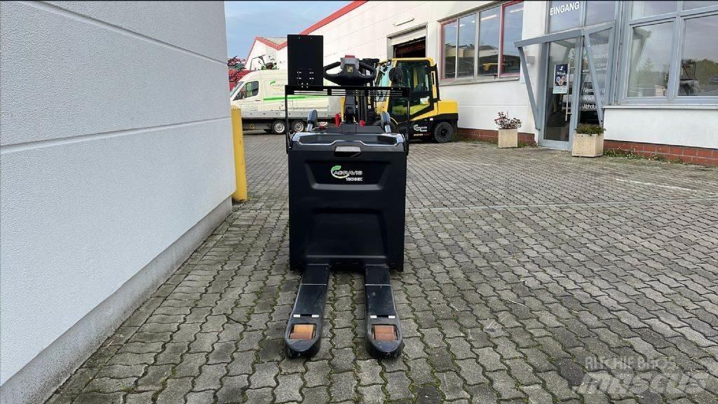 Hyster P 2.0 S Niedergabelstapler