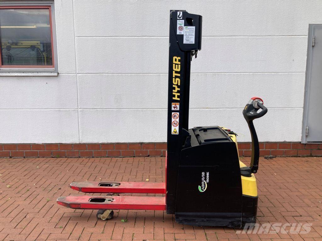 Hyster S 1.4 IL Deichselstapler