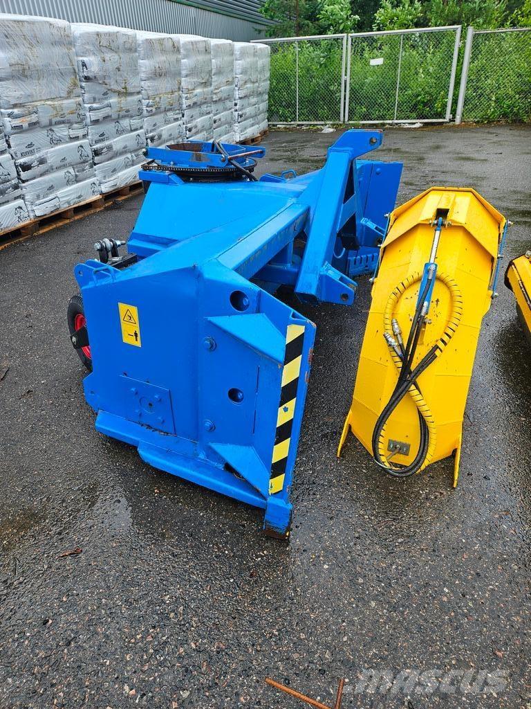 Esko 250 Schneefräse