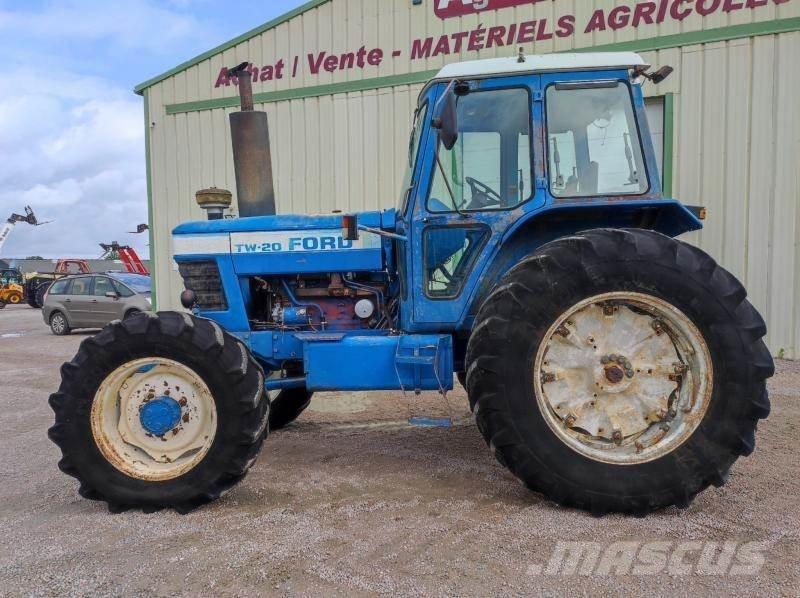 Ford TW20 Traktoren