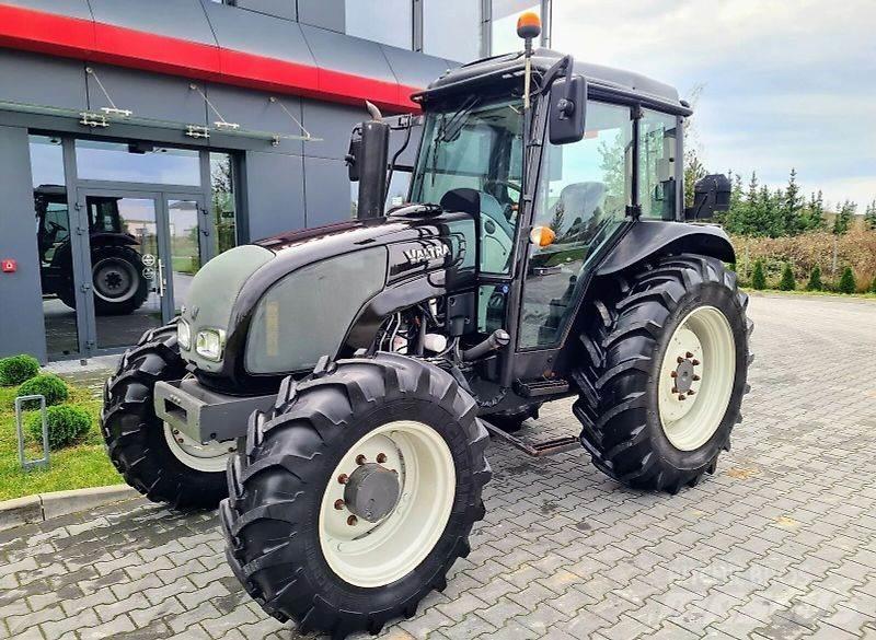 Valtra A93 Traktoren