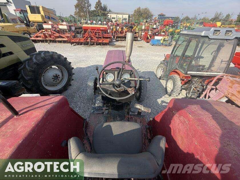 International 724 Traktoren