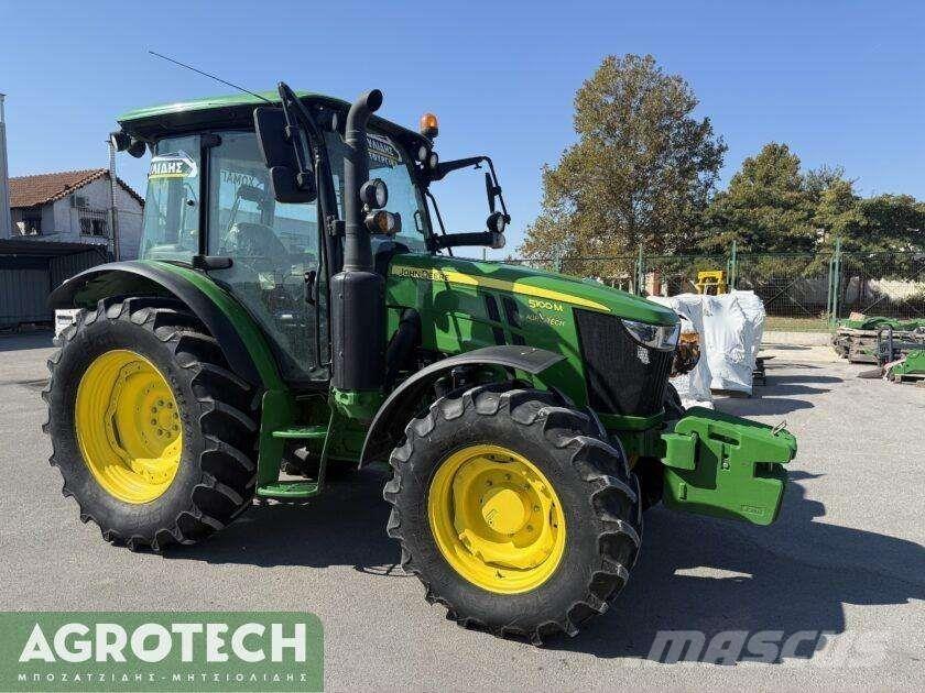 John Deere 5100M Traktoren