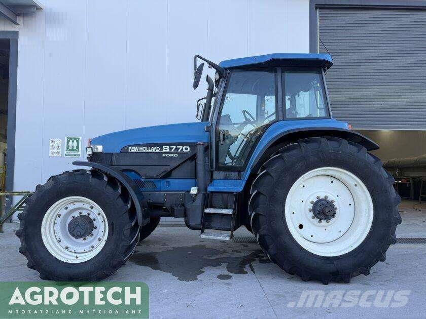New Holland 8770 Traktoren