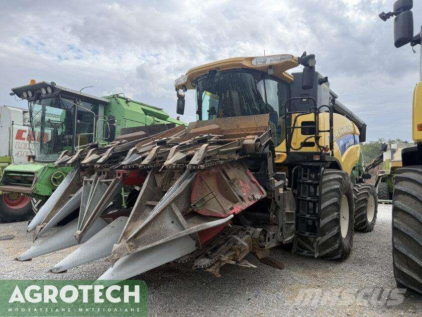 New Holland CX 8070 Traktoren