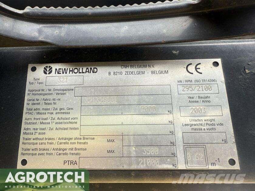 New Holland CX 880 Traktoren