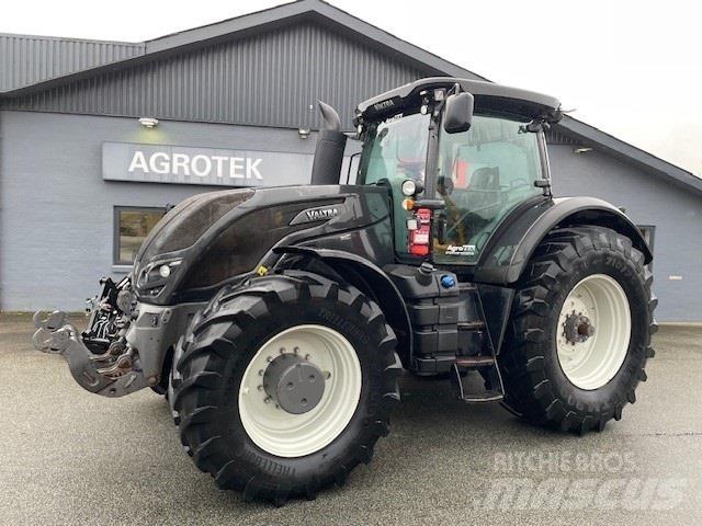 Valtra S374 Traktoren